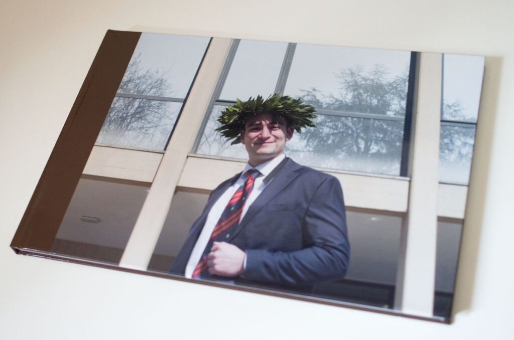 book laurea